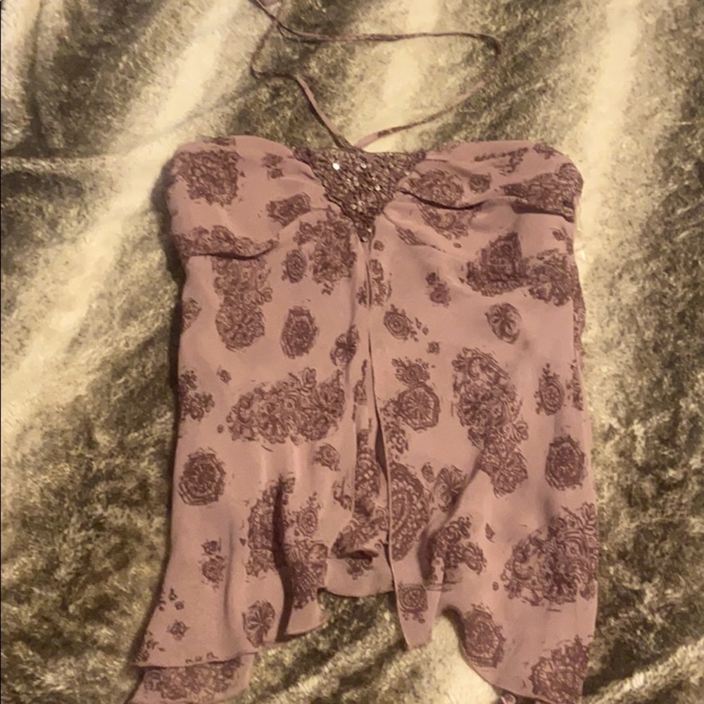 Studio y sleeveless blouse